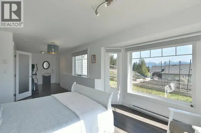 605 WOODLAND AVENUE Gibsons, British Columbia in Condos for Sale in Sunshine Coast - Image 29