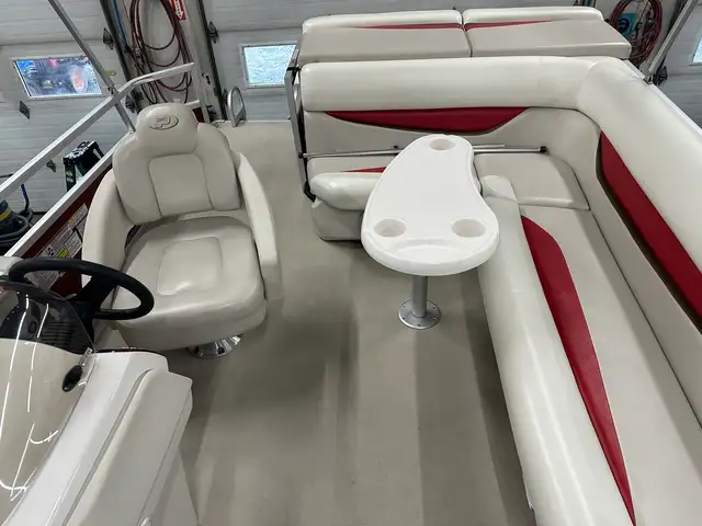 2012 Princecraft Vectra 21 Mercury 60 HP in Powerboats & Motorboats in Thetford Mines - Image 8