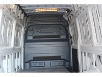 2021 MERCEDES SPRINTER 2500 -- 170 FULL SIZE -- HIGH ROOF -- ECONOMICAL DIESEL ENGINE !!! 3 SEATER!!... (image 3)