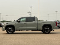 Tow Hitch,Turbocharged,Four Wheel Drive,Automatic Headlights,Privacy Glass,Power Door Locks,Intermit... (image 6)