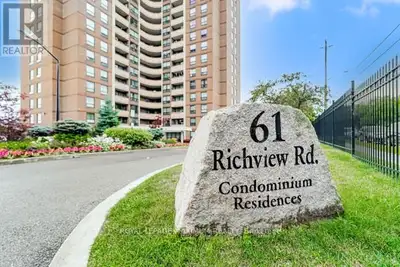 1902 - 61 RICHVIEW ROAD Toronto (Humber Heights), Ontario
