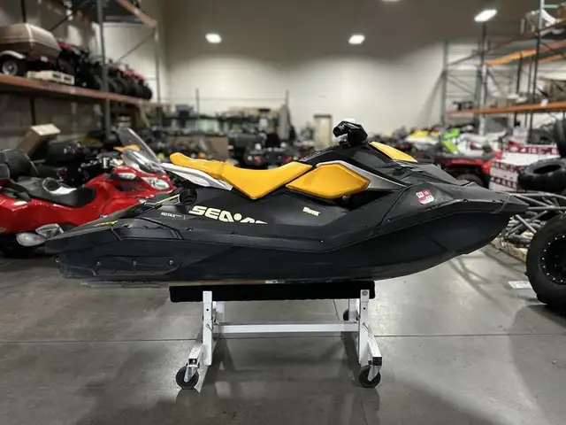 2019 SEADOO SPARK 2UP ROTAX ACE 900 (FINANCING AVAILABLE) in Personal Watercraft in Strathcona County - Image 8