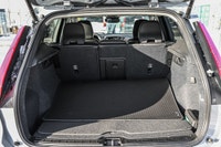 ... Engine: Moteur à 4 cylindres 2.0l L/100Km City: 9.9 L/100Km Hwy: 7.8 (image 9)