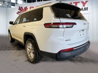 SPECIAL OFFER Only 28 Miles! This Jeep Grand Cherokee L boasts a Regular Unleaded V-6 3.6 L/220 engi... (image 3)