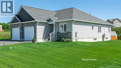 When Viewing This Property On Realtor.ca Please Click On The Multimedia or Virtual Tour Link For Mor...