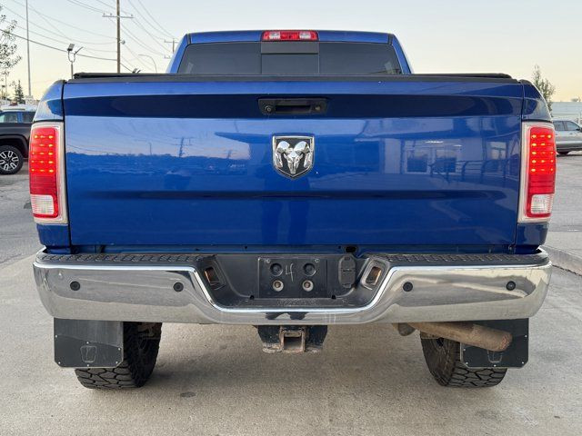 2015 Ram 2500 Laramie | 6.4L HEMI V8 | SUNROOF | HEATED + in Cars & Trucks in Calgary - Image 4