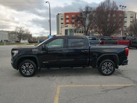 2019 GMC Sierra 1500 AT4 5.3 L No Accidents Rugged, capable, and designed for both work and off-road... (image 8)