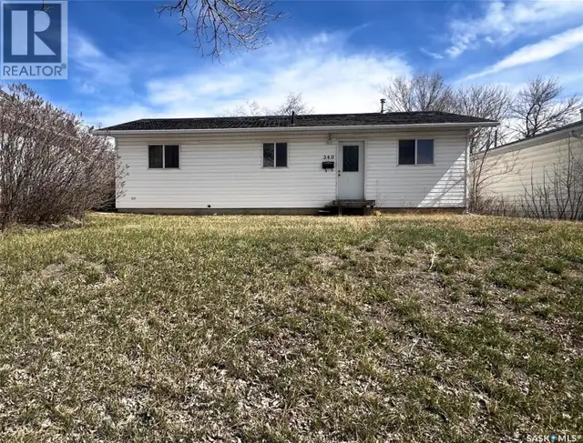 349 10th AVENUE NW Swift Current, Saskatchewan in Houses for Sale in Swift Current - Image 7