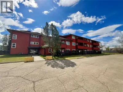 LIVE ABOVE THE CROWD! This fully furnished 1-bedroom condo on the top floor offers comfort, convenie...