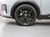 Efficient 1.6L engine with Xtronic CVTÂ® delivers excellent fuel economy for city and highway drivin... (image 3)