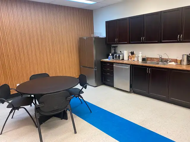 FURNISHED PROFESSIONAL OFFICES FOR RENT- MISSISSAUGA - DIXIE/401 in Commercial & Office Space for Rent in Mississauga / Peel Region - Image 25