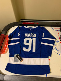 Toronto Maple Leafs youth XL Tavares 