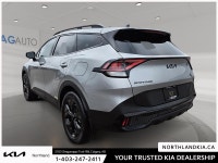2025 Kia Sportage LX Odometer is 31236 kilometers below market average! Ready for anything, from the... (image 1)