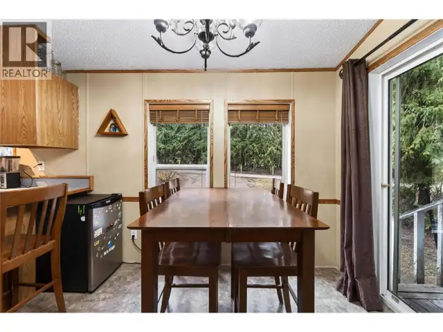 19 West Poirier Road Mara, British Columbia in Houses for Sale in Kamloops - Image 18