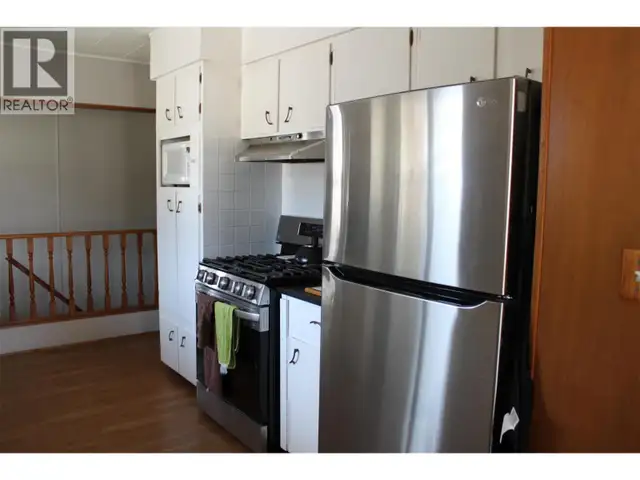 119 2nd Avenue NW Nakusp, British Columbia in Houses for Sale in Nelson - Image 6