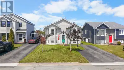 The search is officially over and 3 Hodder Place is ready to welcome you home. Nestled on a quiet cu...