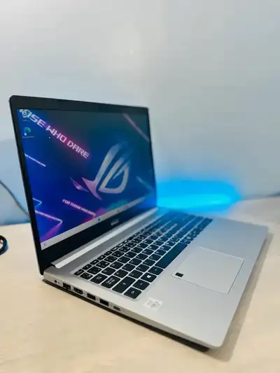 LAPTOP ACER i5 10Th, View more