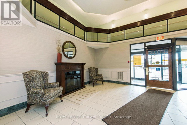 #2006 -363 COLBORNE ST London, Ontario in Condos for Sale in London - Image 4