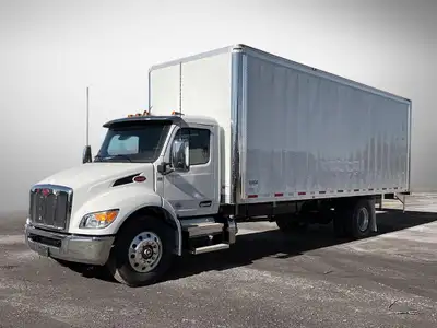 Notes: Status: AVAILABLE Engine Make: Paccar Engine HP: 260 Trans Model: 8AP660 Rear Axle Weight: 21...