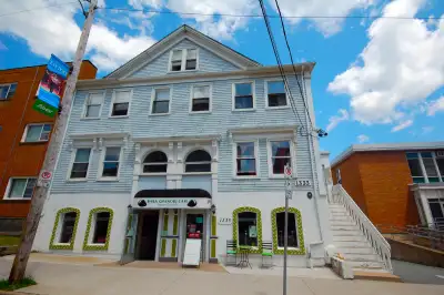 Beautiful character building in downtown Halifax. Steps from amazing restaurants, cafes, shopping, a...