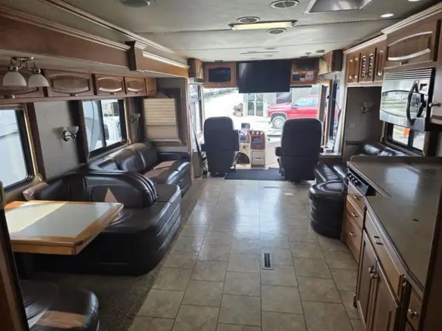 2007 Newmar Dutch Star Dutch Star 4307 in RVs & Motorhomes in Penticton - Image 15