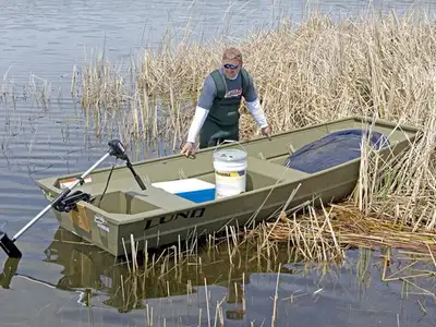 Bay Marine Sales 2025 Lund 1440M Tiller instock 2026 Lund Jon boats on order 12s 14s 16s all on orde...