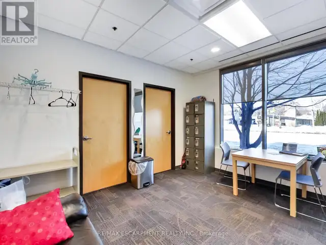 100 - 540 PLAINS ROAD E Burlington (LaSalle), Ontario in Commercial & Office Space for Sale in Oakville / Halton Region - Image 33