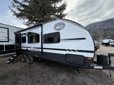 Welcome to Rock Island RV FULL WEBSITE LINK AND VIDEO ----- https://forestriverinc.com/rvs/r-pod/RP-...