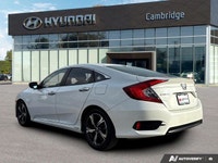 *2017 Honda Civic Touring | Turbo | Leather | Sunroof | Navigation | CarPlay* *Stylish, efficient, a... (image 2)