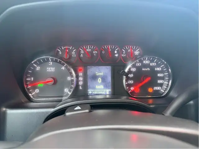 2018 Chevrolet Silverado 1500 | Clean CARFAX | Lifted in Cars & Trucks in London - Image 17