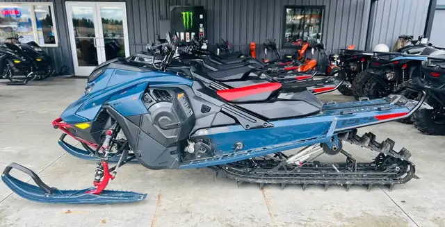2025 SKI DOO SUMMIT X EXPERT 850 E TEC R 154 3.0 SHOT (FINANCING in Snowmobiles in Kelowna - Image 5