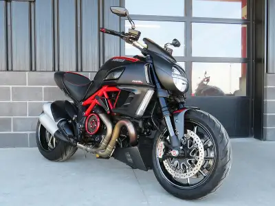 Finance at $180 bi-weekly!* Click "Get Financing" to see if you qualify! Apex Cycle 1-888-702-4150 V...