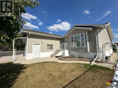 Welcome to 614 Hudson St in the charming town of Hudson Bay, SK. This beautiful home, built onsite i...