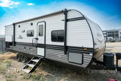 Located in Winfield, BC Call or Text 250-766-4607 Voyager RV Centre 1-800-668-1447 Ducted Air Condit...
