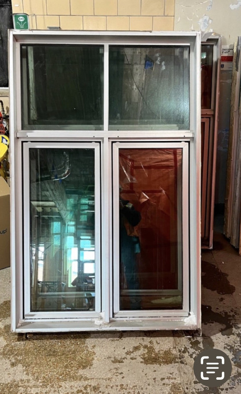 Fenêtre en aluminium dans Portes, fenêtres et moulures  à Drummondville