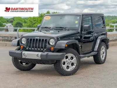 KBB.com Best Resale Value Awards. This Jeep Wrangler has a trusty Gas V6 3.6L/220 engine powering th...
