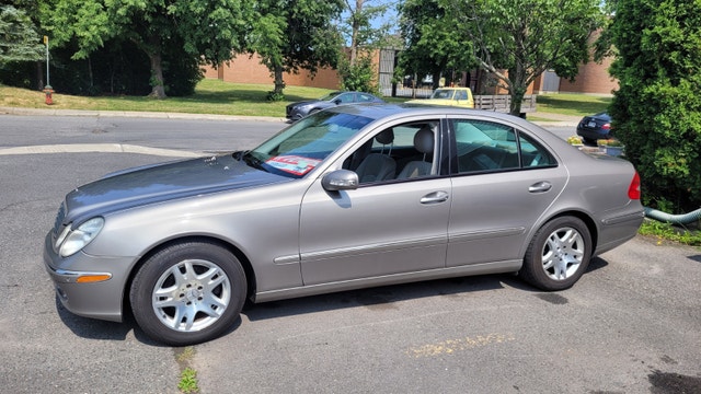 Mercedes Benz E320. 2004 — photo 2