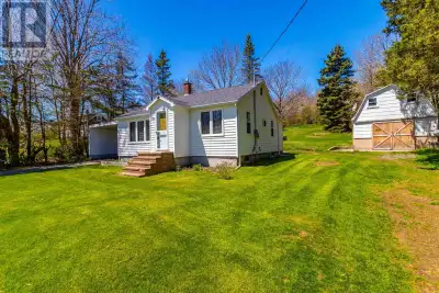 Welcome to easy one-level living! This charming 2-bedroom, 2-bathroom home offers comfort, convenien...