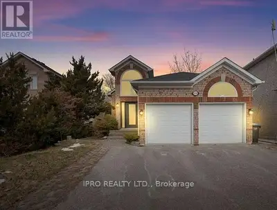 UPPER - 5591 WHITEHORN AVENUE Mississauga (East Credit), Ontario