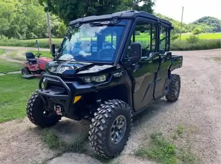2023 CANAM DEFENDER MAX LONESTAR LIMITED-BLACK! in ATVs in Dartmouth - Image 3