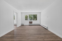 Amenities: Heat & Water Included • Air Conditioning • Walk-In Closets Suite & Building: Spacious bac... (image 5)