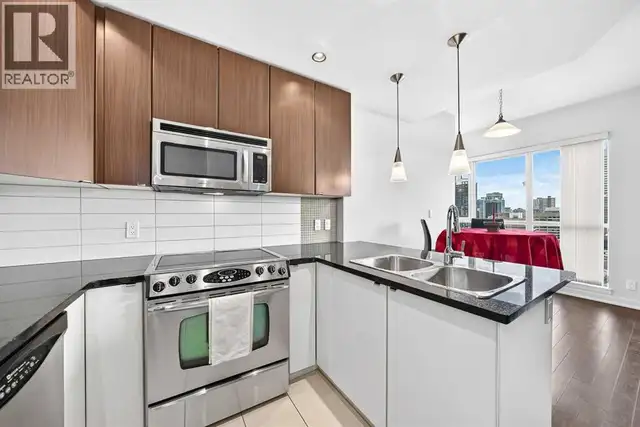 1508, 788 12 Avenue SW Calgary, Alberta in Condos for Sale in Calgary - Image 7