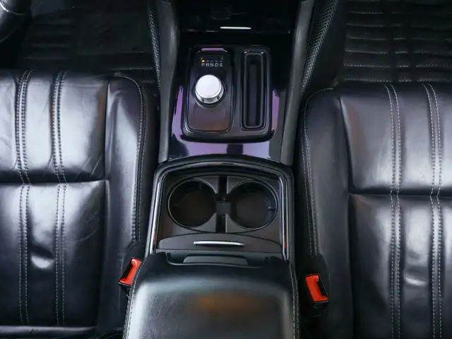 2017 Chrysler 3006045798473780633614