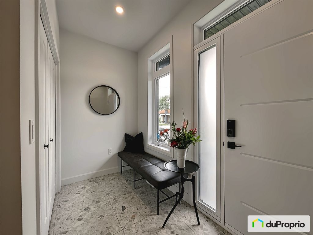 $549,000 - Semi-detached in Drummondville (Drummondville) — photo 2
