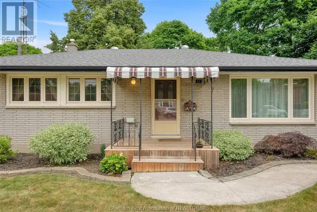 11 Victoria STREET Blenheim, Ontario63006663027587123