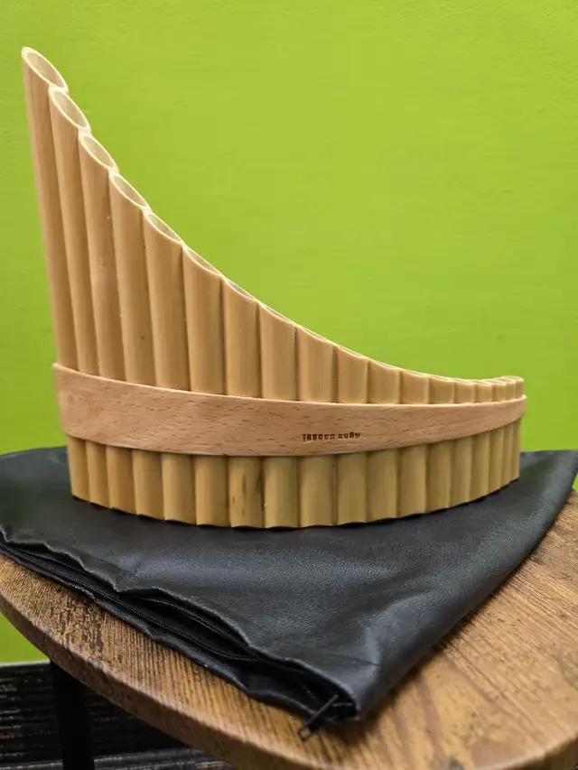Pan flute (panpipe) + leather bag (Not Used, New!) in Hobbies & Crafts in City of Montréal - Image 3
