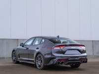 CARGET AUTOMOTIVE is thrilled to offer this 2022 Kia Stinger GT Elite, a high-performance sport seda... (image 8)