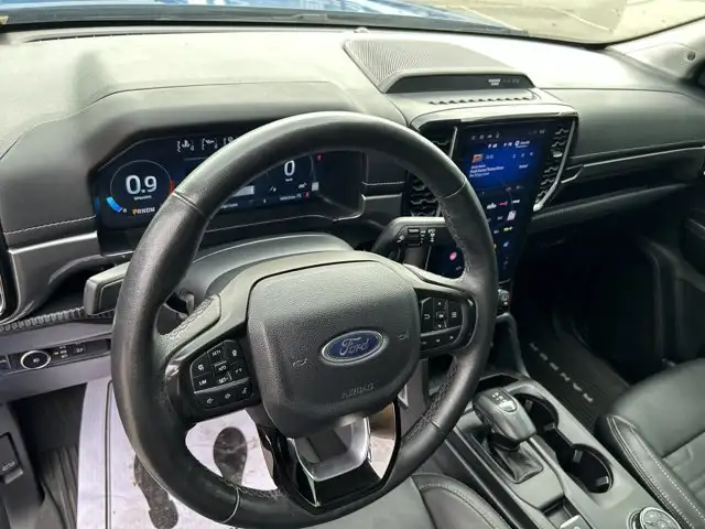 2024 Ford Ranger LARIAT SuperCrew 5' Box 4WD | One Owner | No in Cars & Trucks in Hamilton - Image 15
