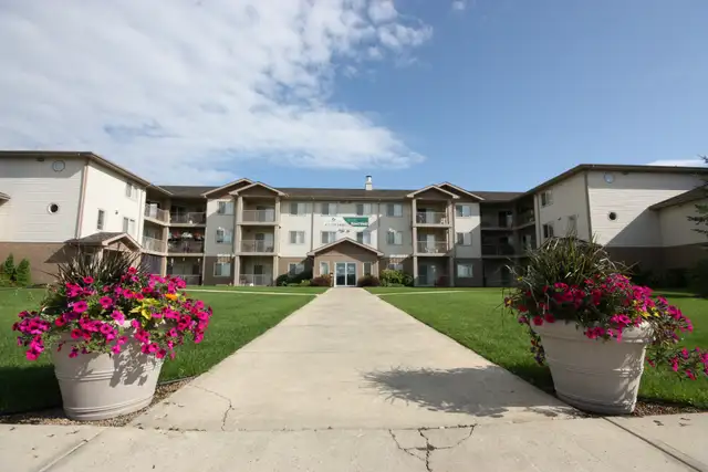 Lonsdale Court 1 Bedroom Apartment For Rent