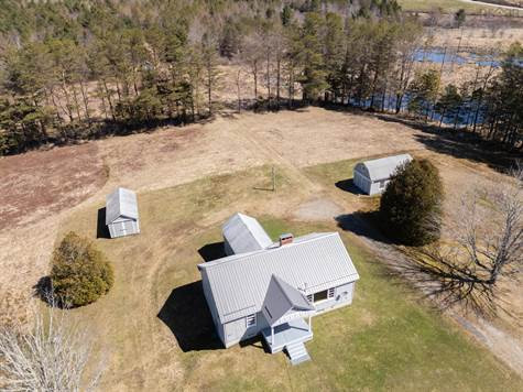 4091 Patrice Road in Houses for Sale in Yarmouth